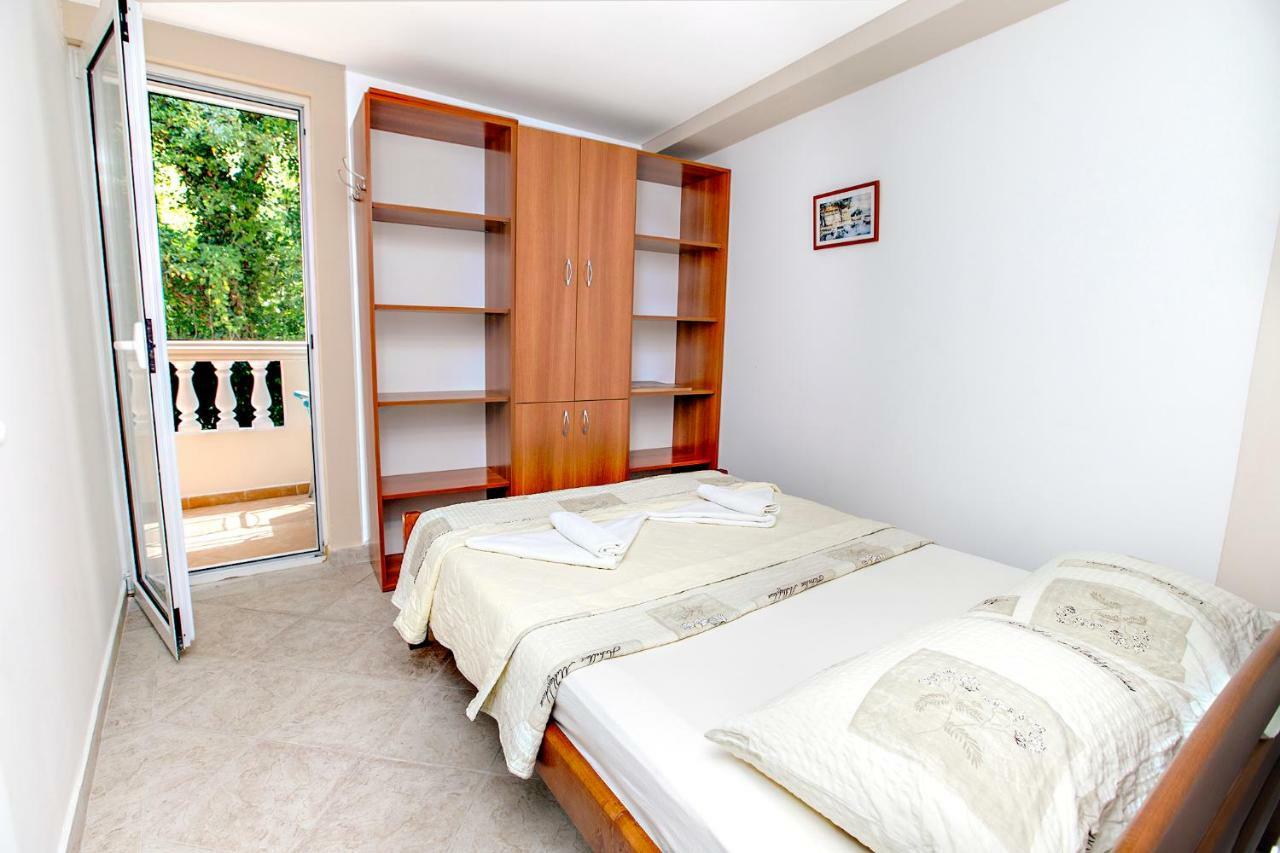 Apartments Villa Popovic Cattaro Esterno foto