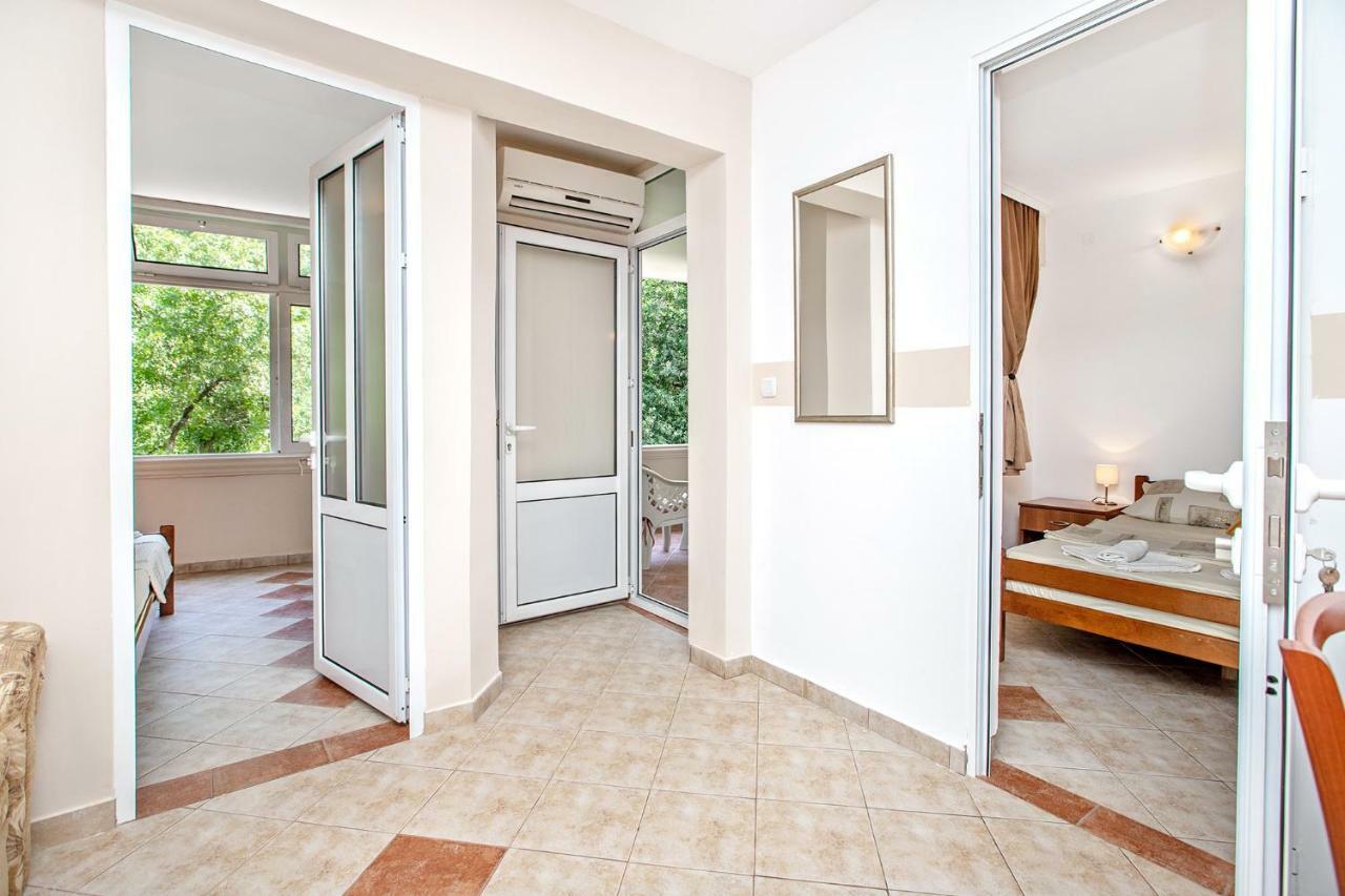 Apartments Villa Popovic Cattaro Esterno foto
