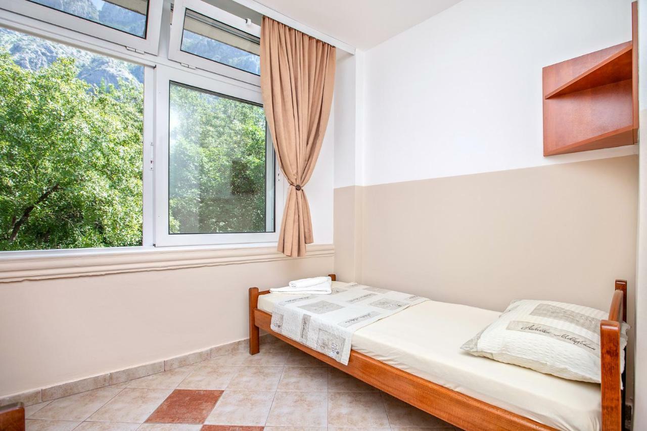 Apartments Villa Popovic Cattaro Esterno foto