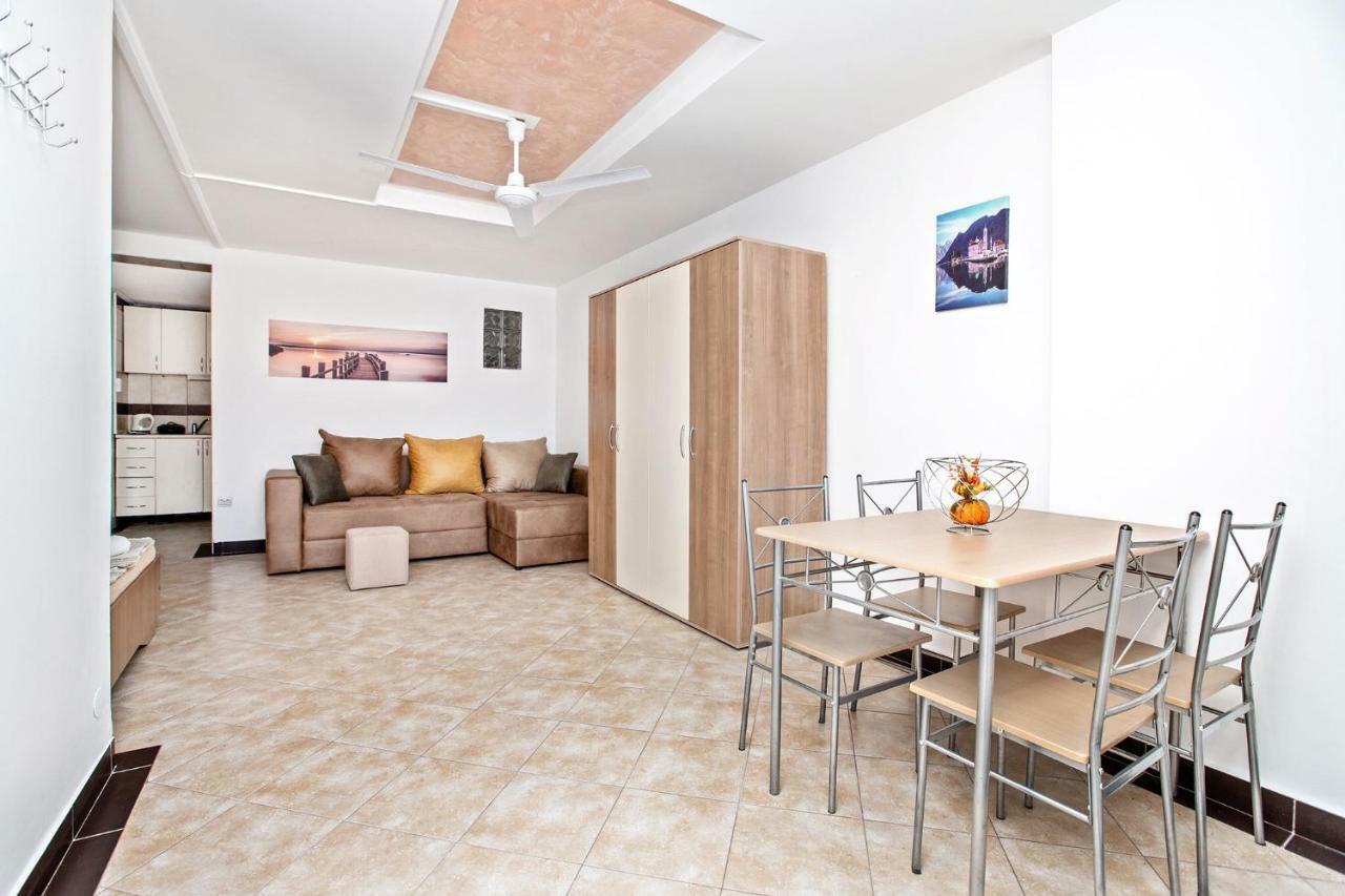 Apartments Villa Popovic Cattaro Esterno foto