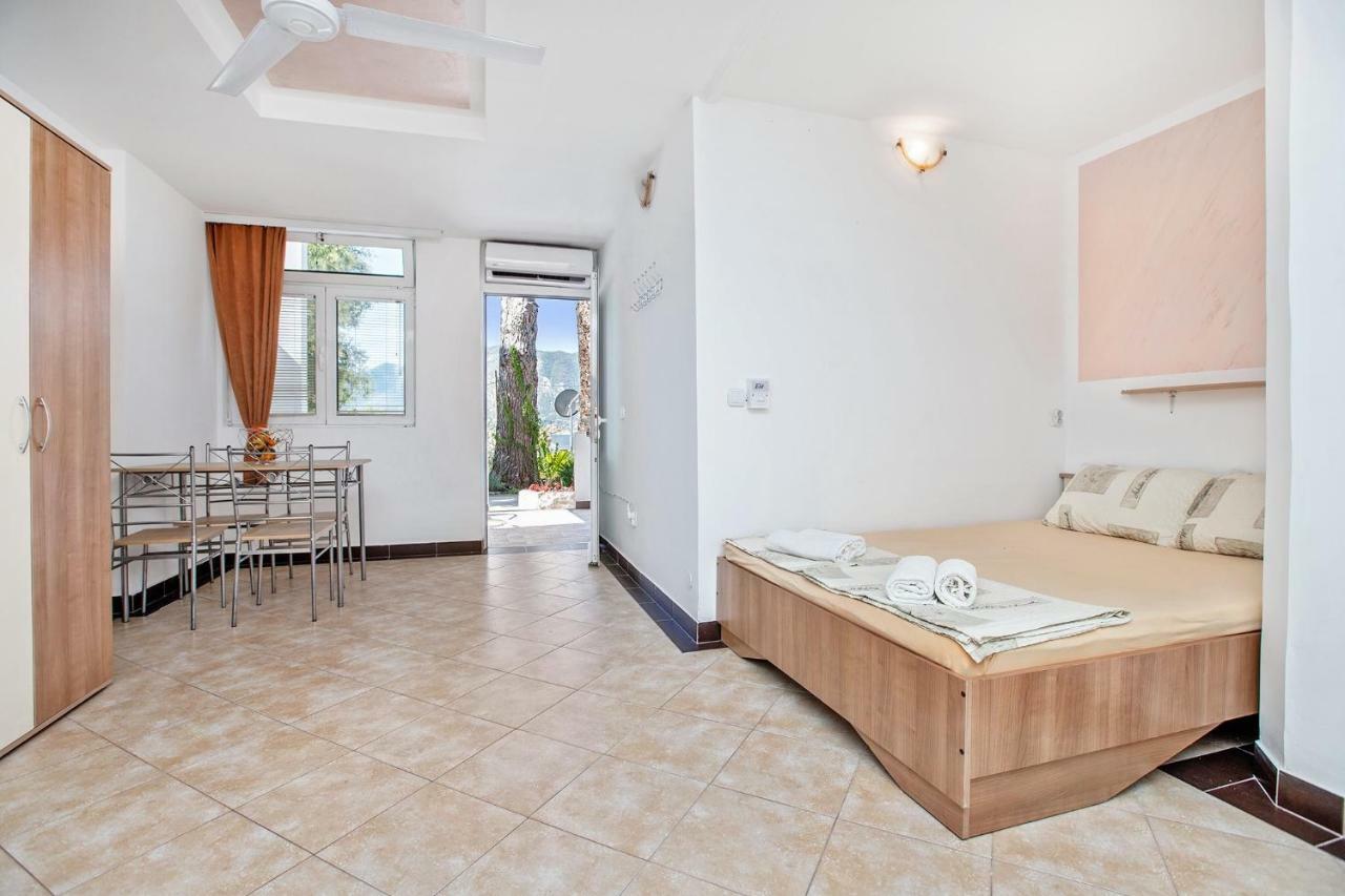 Apartments Villa Popovic Cattaro Esterno foto