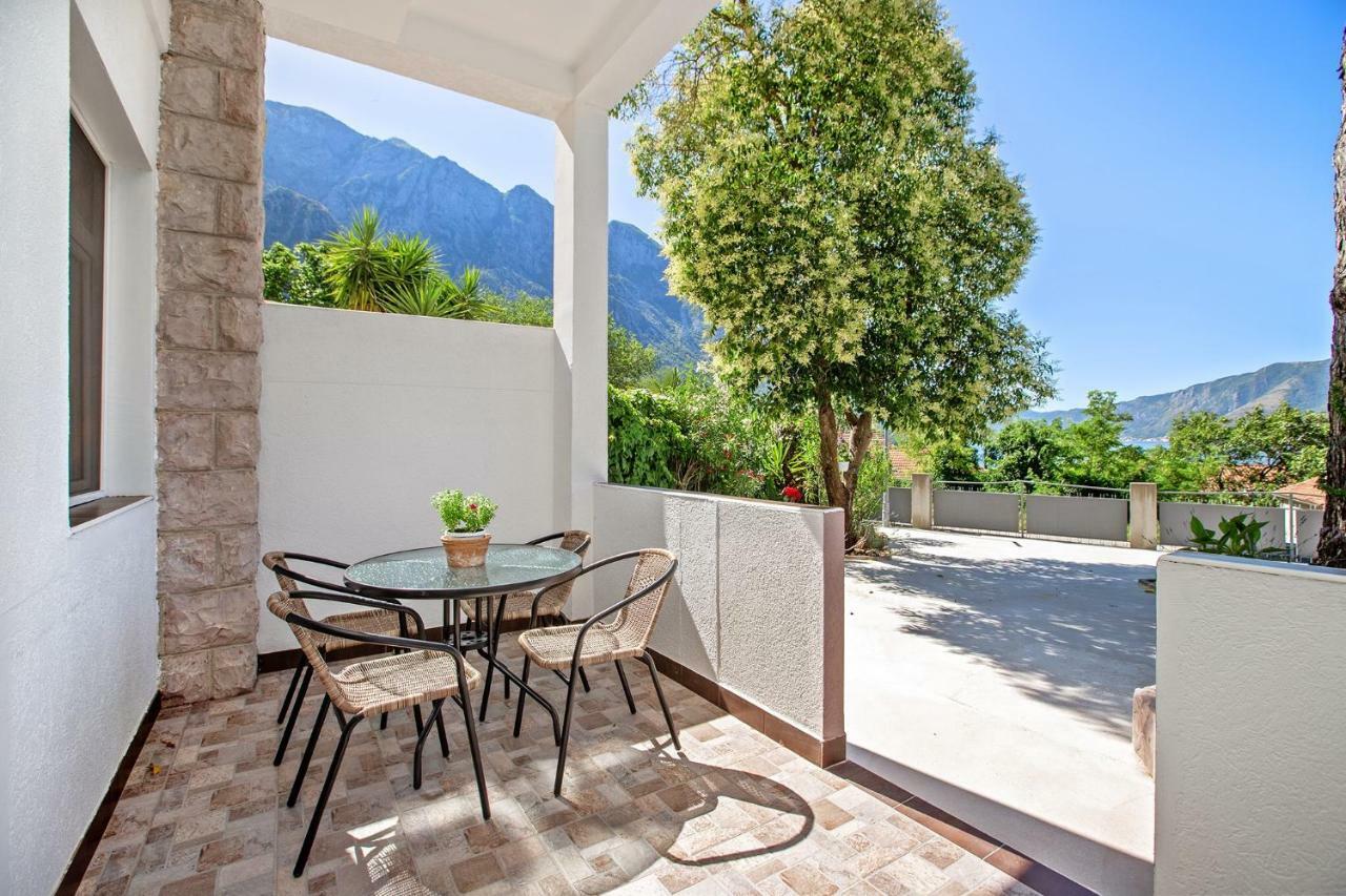 Apartments Villa Popovic Cattaro Esterno foto