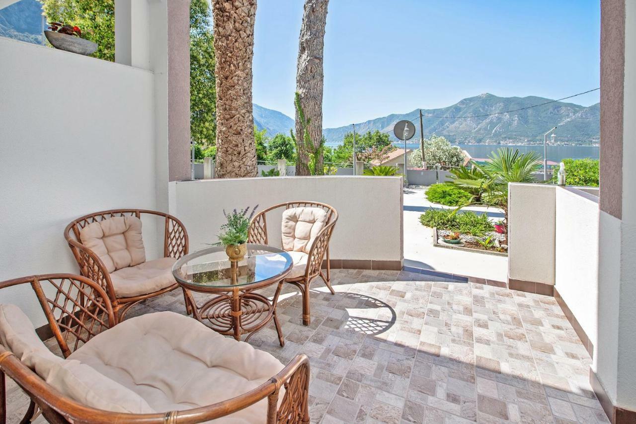 Apartments Villa Popovic Cattaro Esterno foto