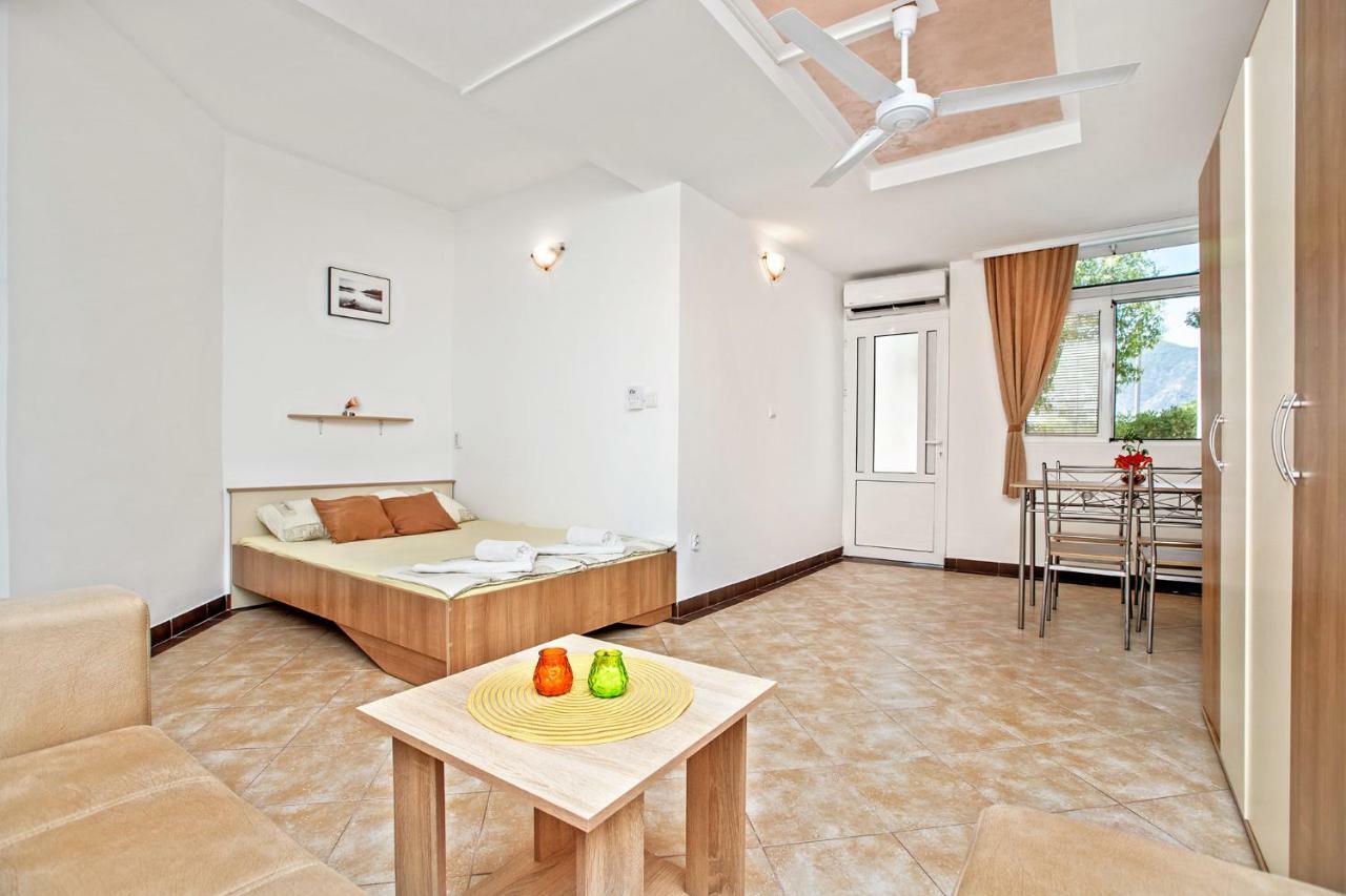 Apartments Villa Popovic Cattaro Esterno foto